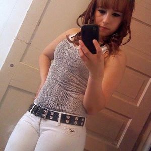 Meet your Posher, Abby